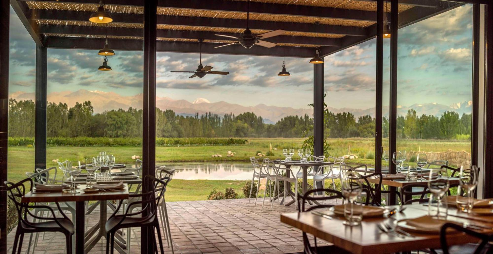 Postales Boutique Winery Hotel - Valle De Uco Colonia Las Rosas Exterior photo